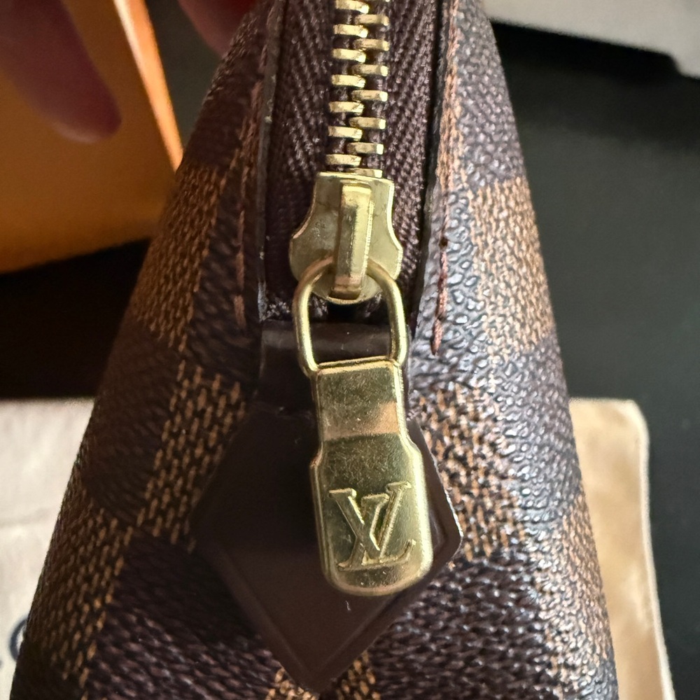 AUTH Louis Vuitton Cosmetic Pouch PM - Picture 6 of 11